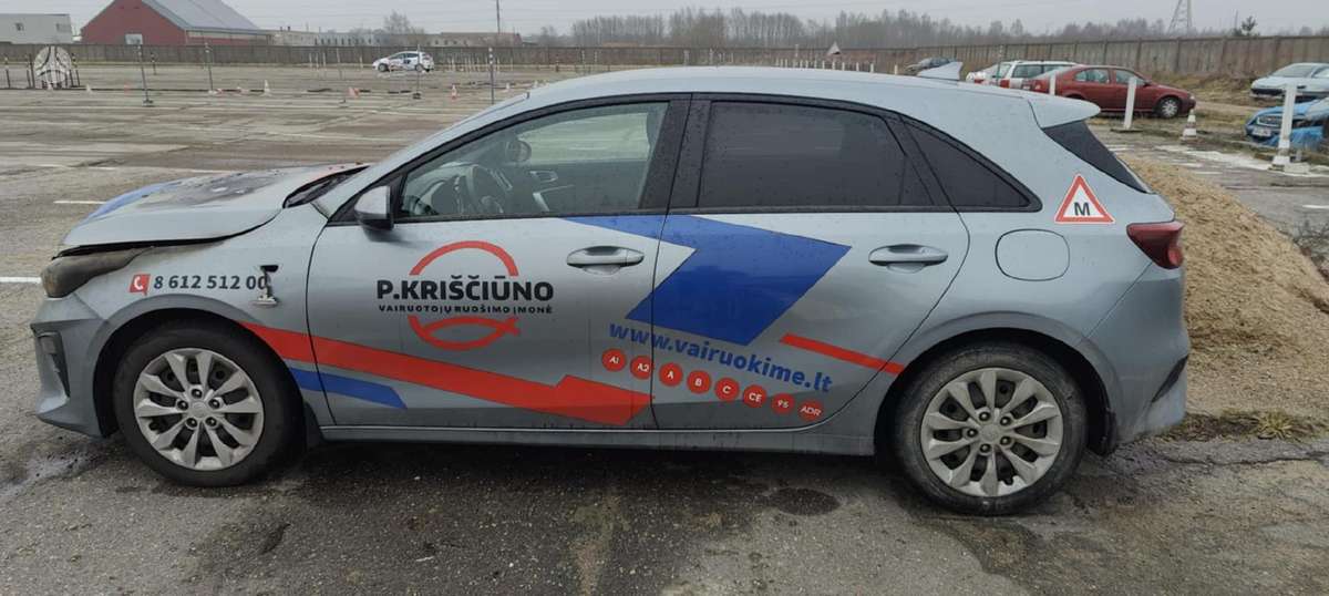 Kia Ceed Dalis siunčiam išrašom s f