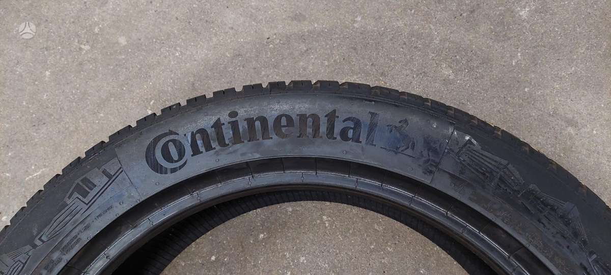 Continental, universalios 235/50 R20