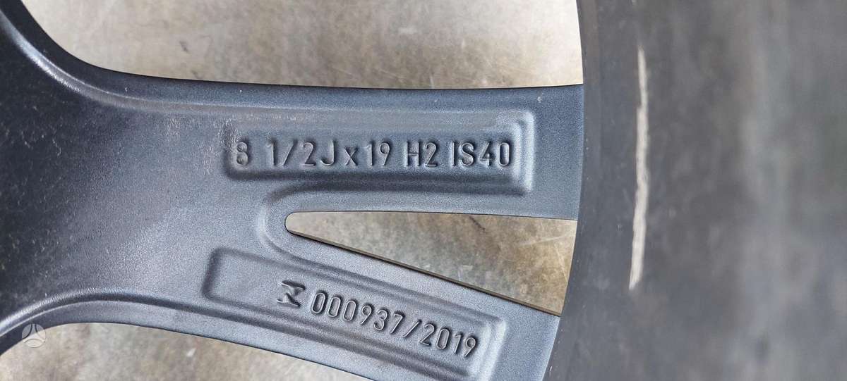 BMW 3 serija, 8089897, Cen24145
