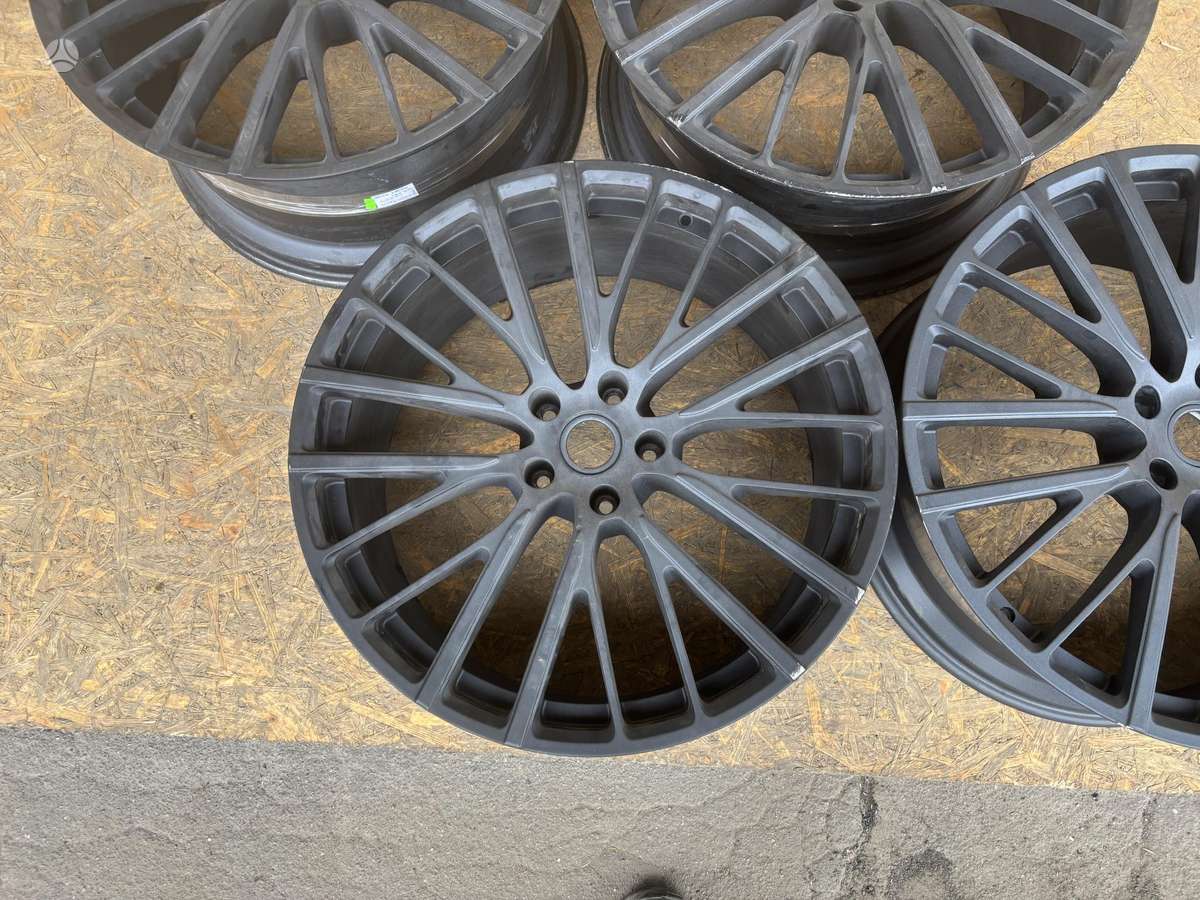 Aston Martin DBX, PY839965GJA, Cen24128