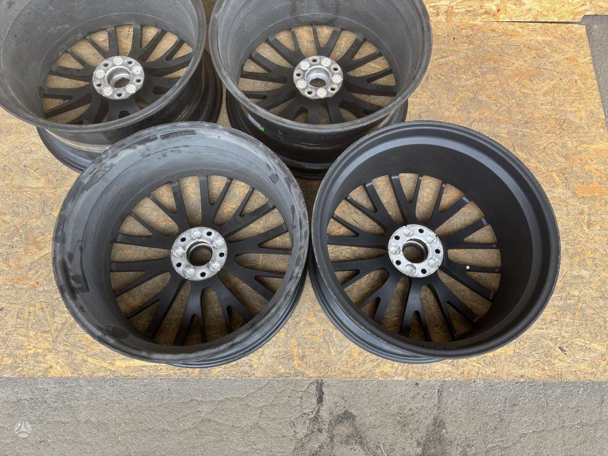 Aston Martin DBX, PY839965GJA, Cen24128