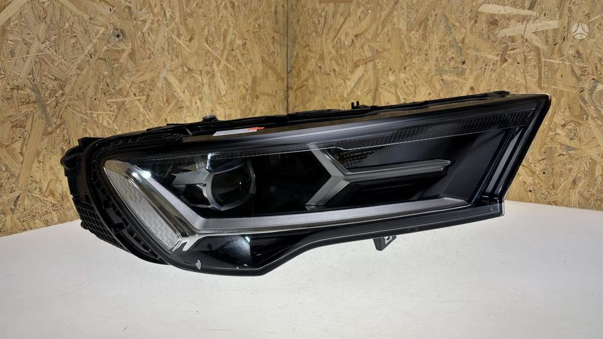 Audi Q7, 4M0941012C, Cen23642