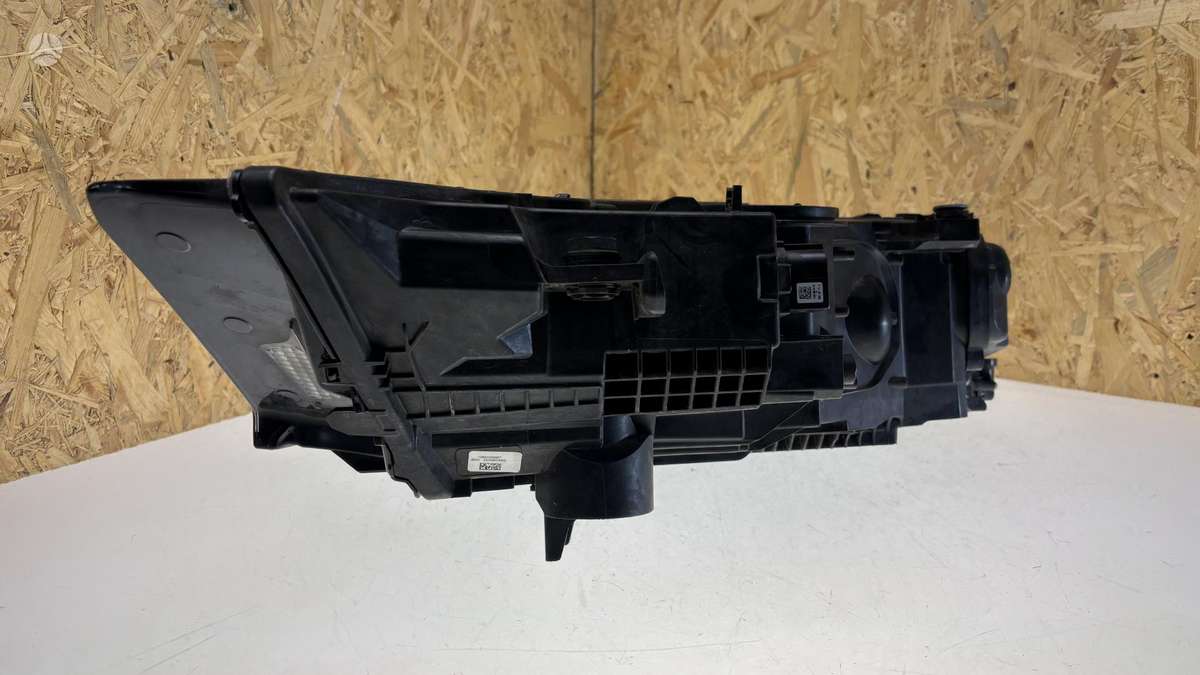 Audi Q7, 4M0941012C, Cen23642