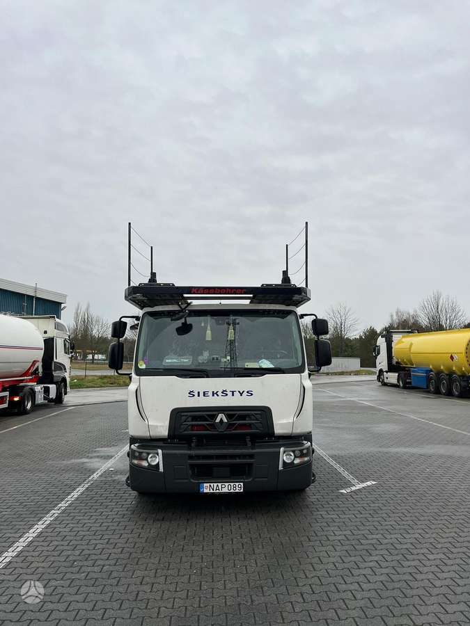 Renault Premium, auto vedēji