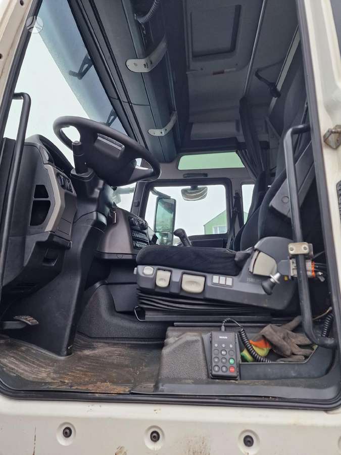 MAN TGX 26.540 6x2 retarder, manual, double sleeper