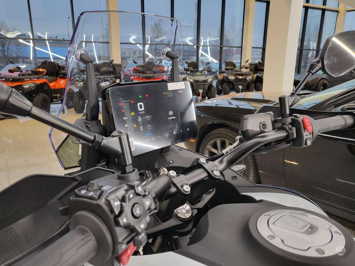 CFMOTO 800 Explore 799cc, touring / sport touring