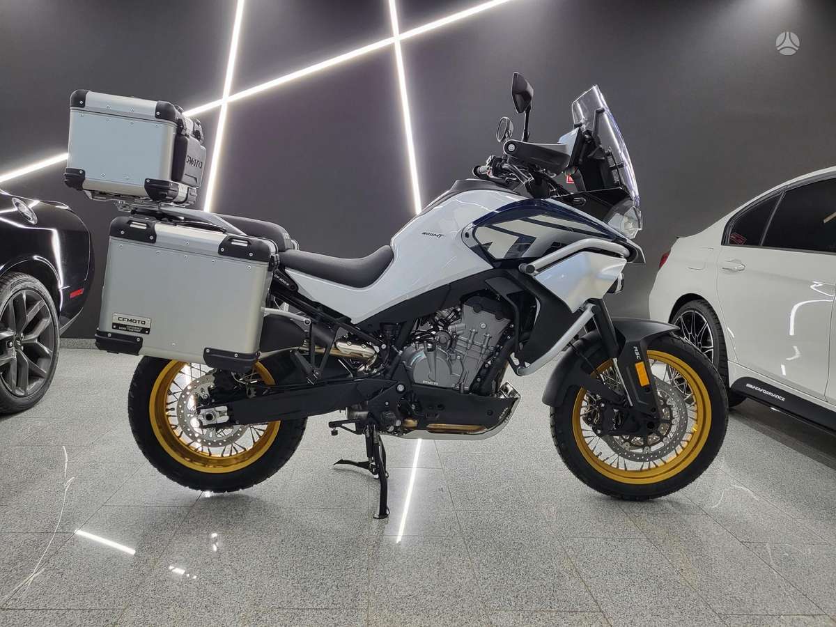 CFMOTO 800 Explore 799cc, touring / sport touring