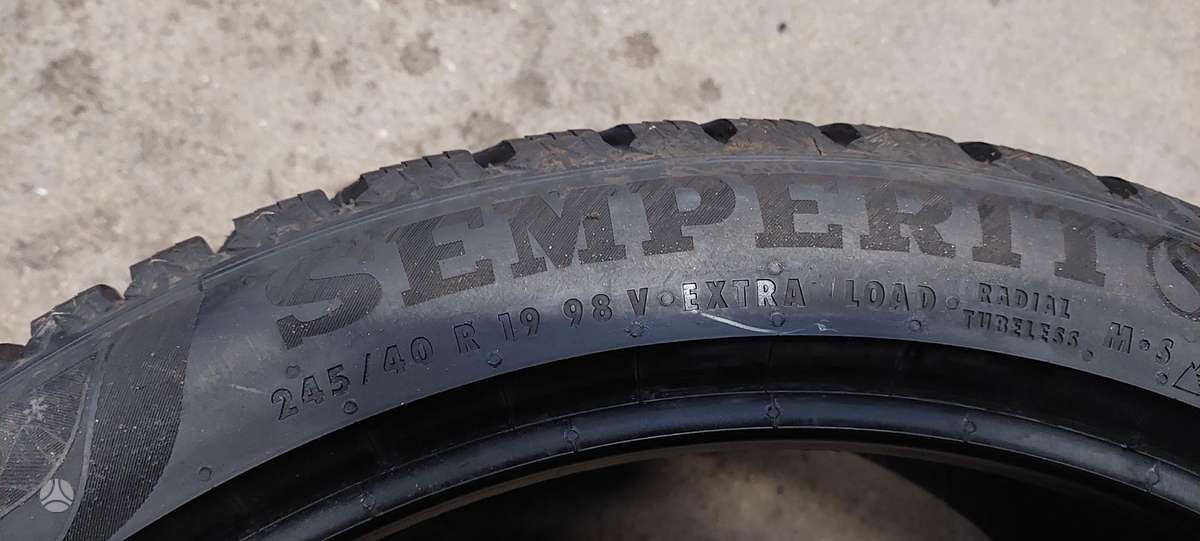 Semperit, зимние 245/40 R19
