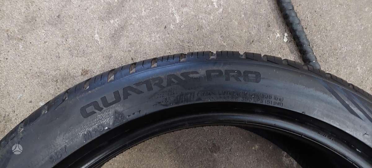 Vredestein, universalios 235/40 R19