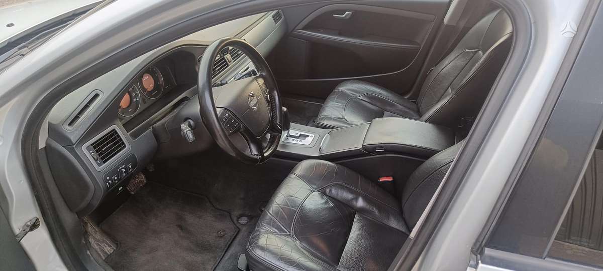 Volvo V70, 2.0 l., Универсал