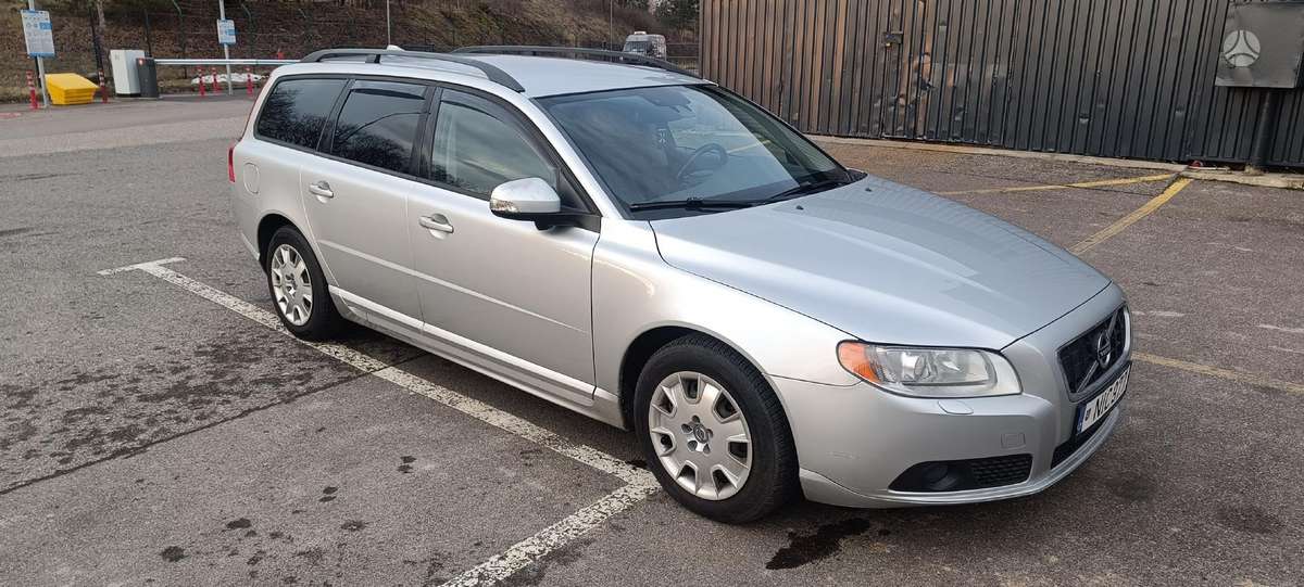 Volvo V70, 2.0 l., Универсал