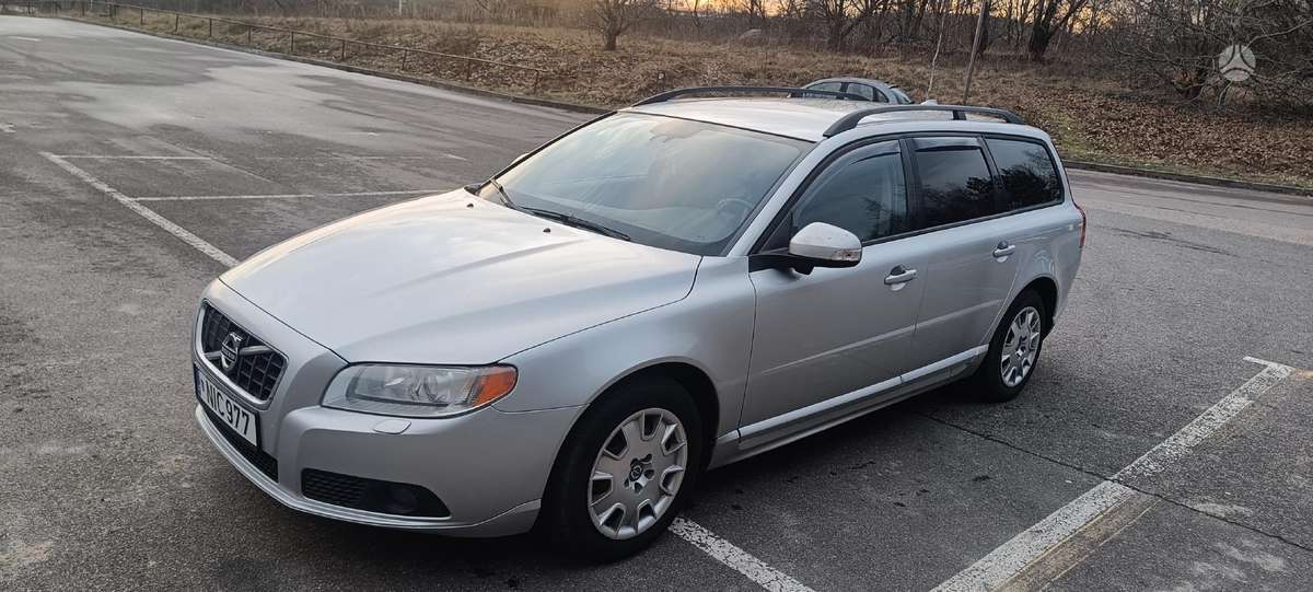 Volvo V70, 2.0 l., universalas