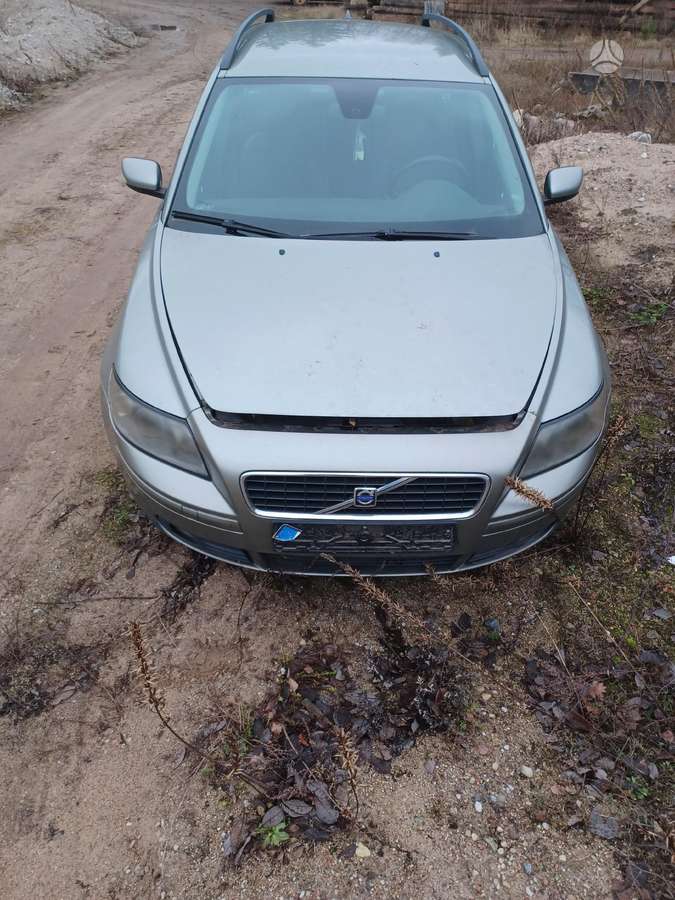 Volvo V50