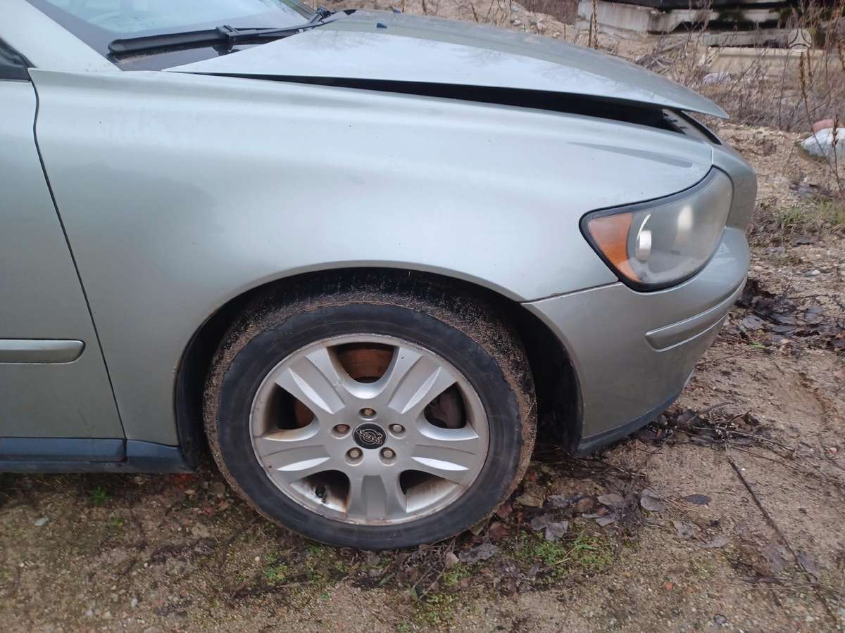 Volvo V50