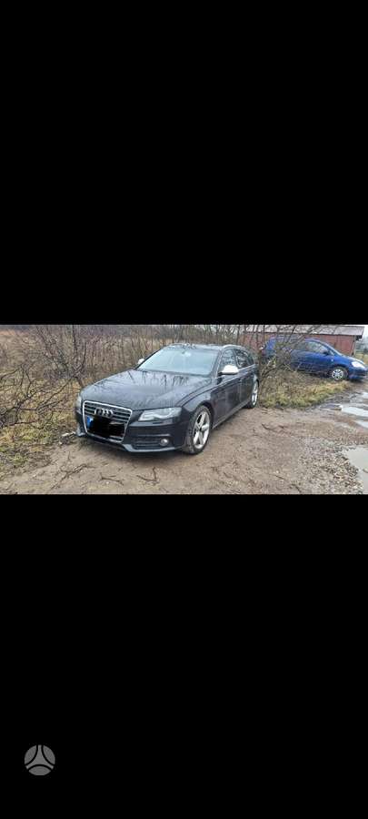 Audi A4 for parts. Auto dalimis