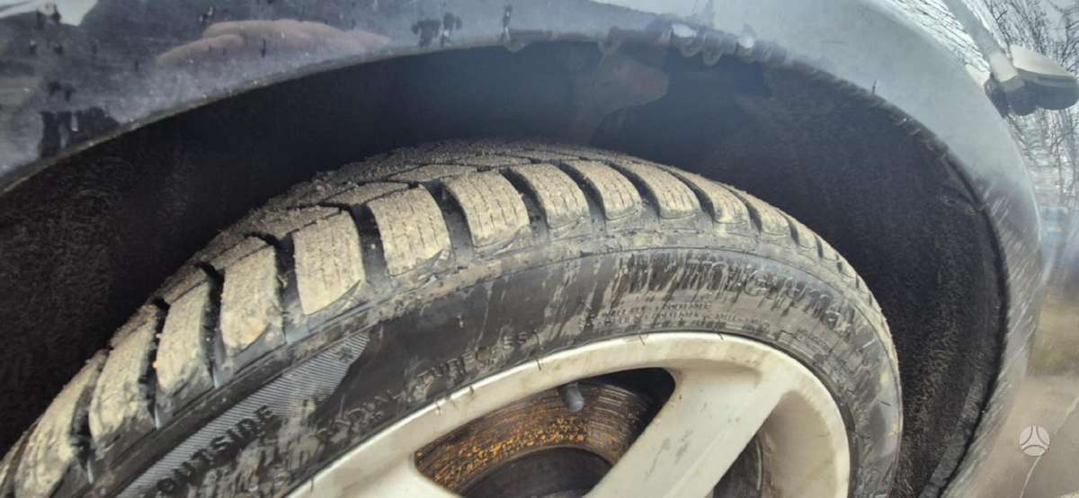 Audi A4 for parts. Auto dalimis
