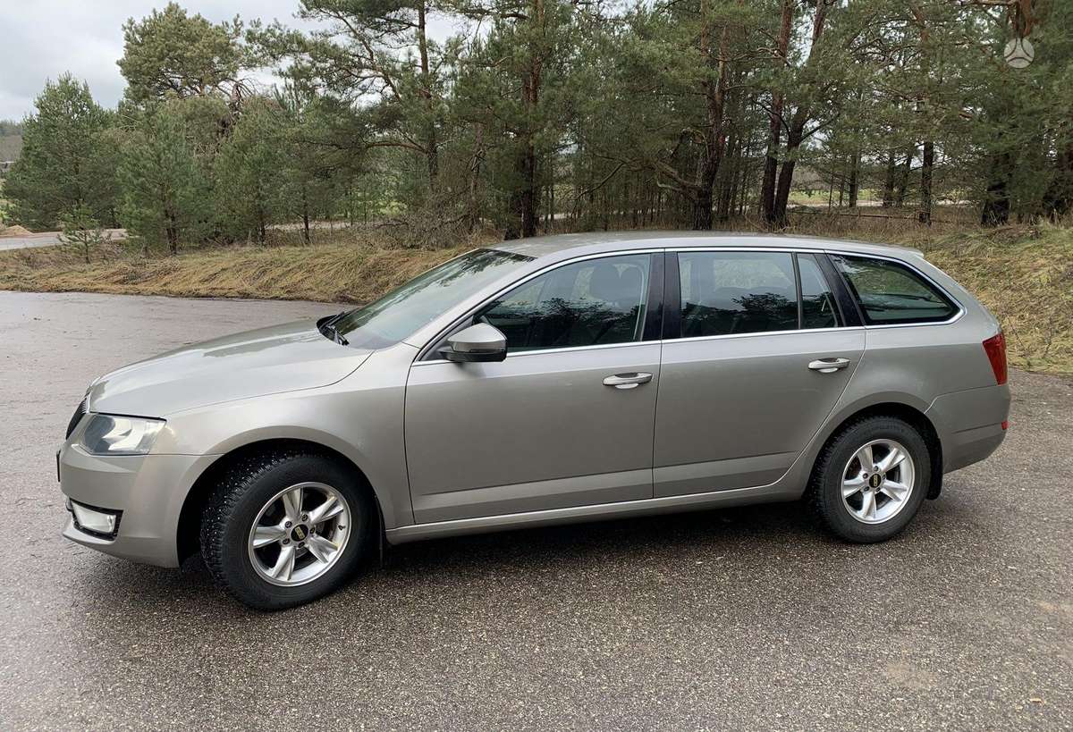 Škoda Octavia - 2