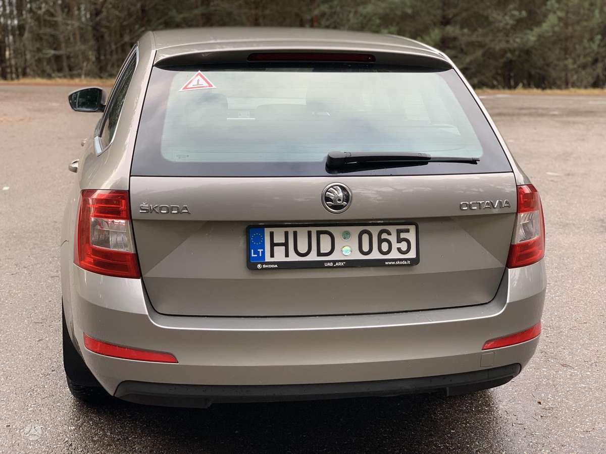 Škoda Octavia - 5