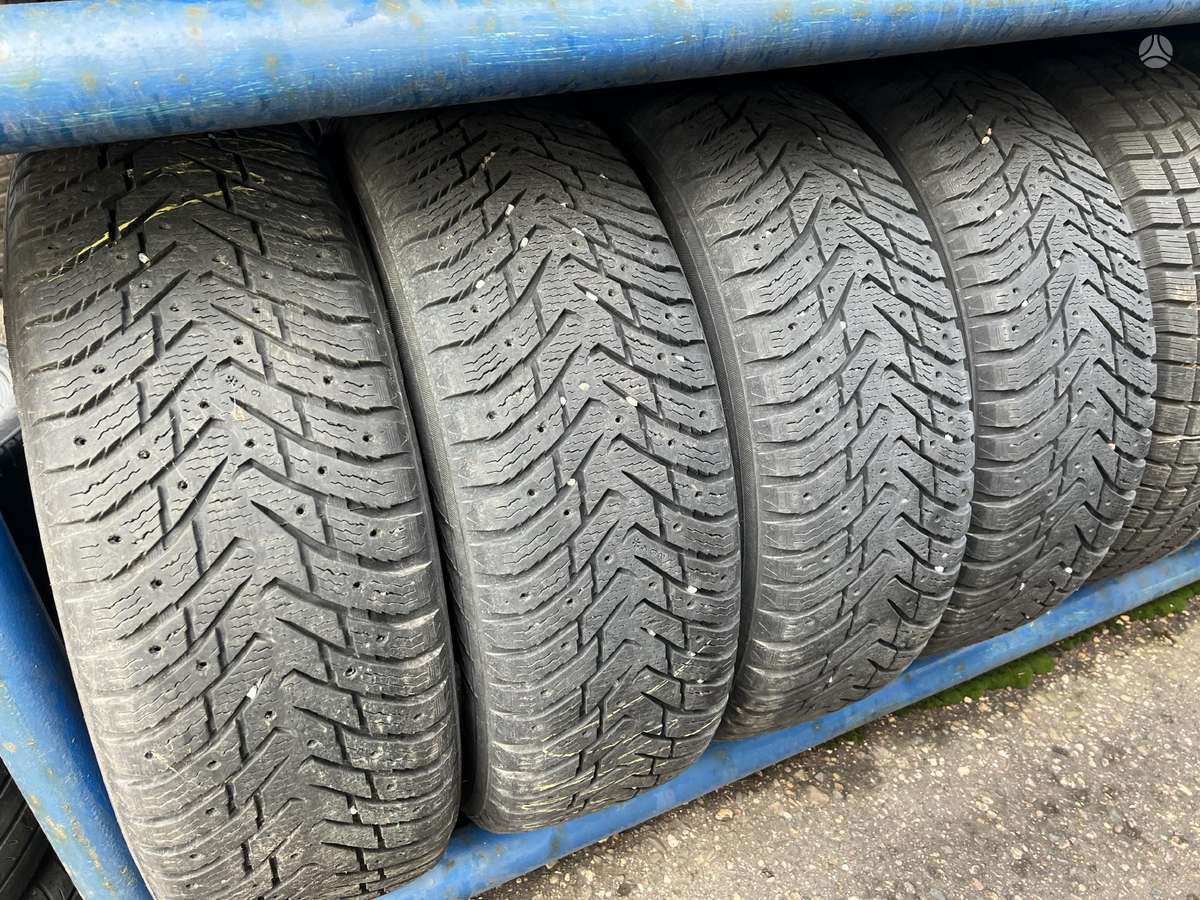 Nokian, зимние 245/70 R17