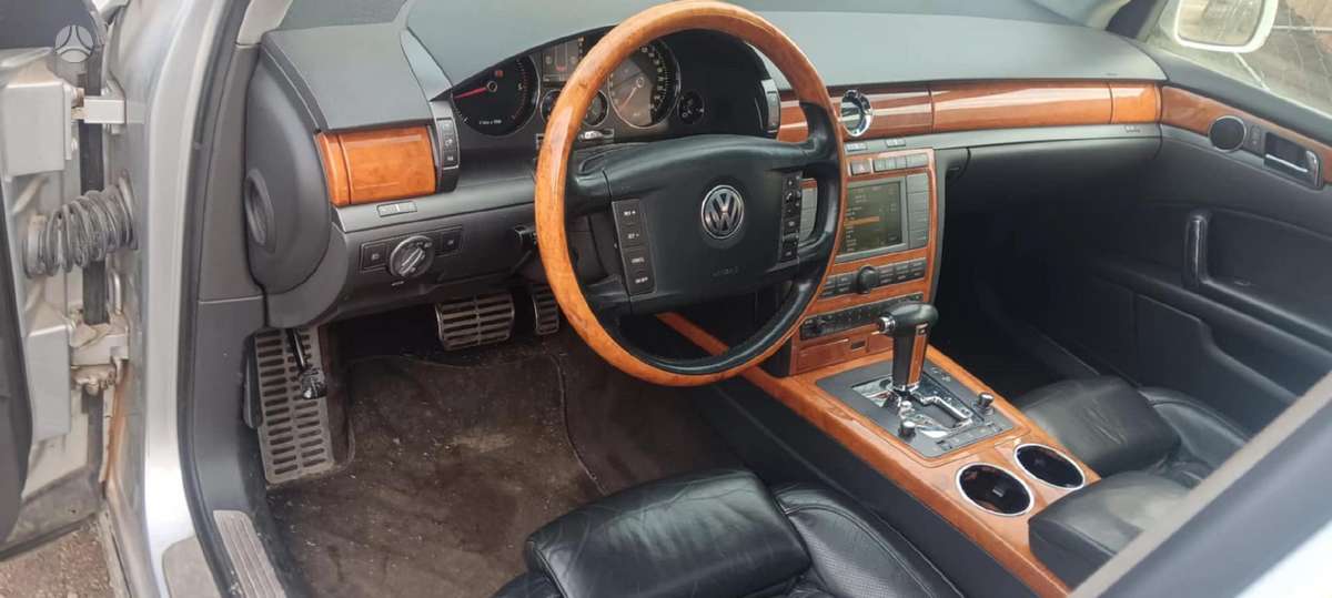 Volkswagen Phaeton