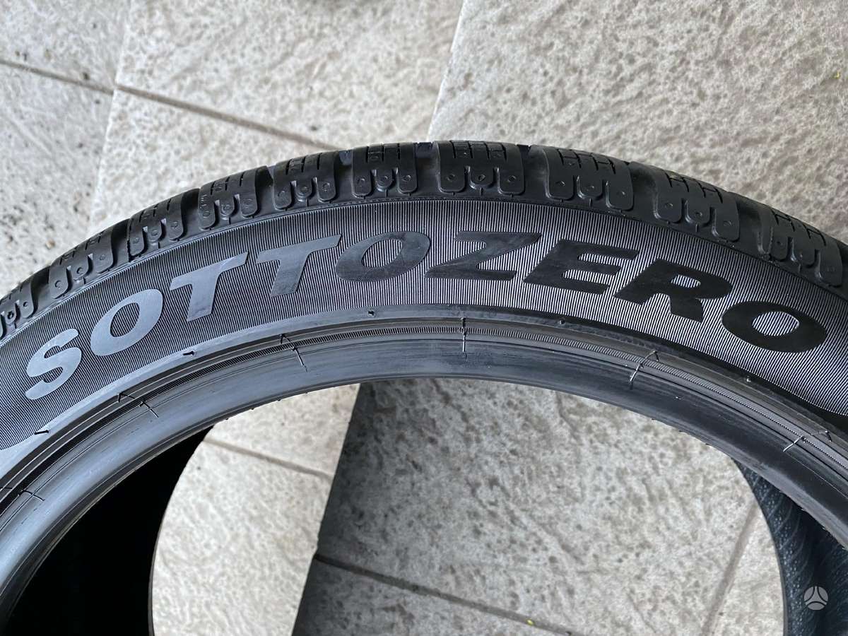 Pirelli Sottozero, winter 215/45 R18