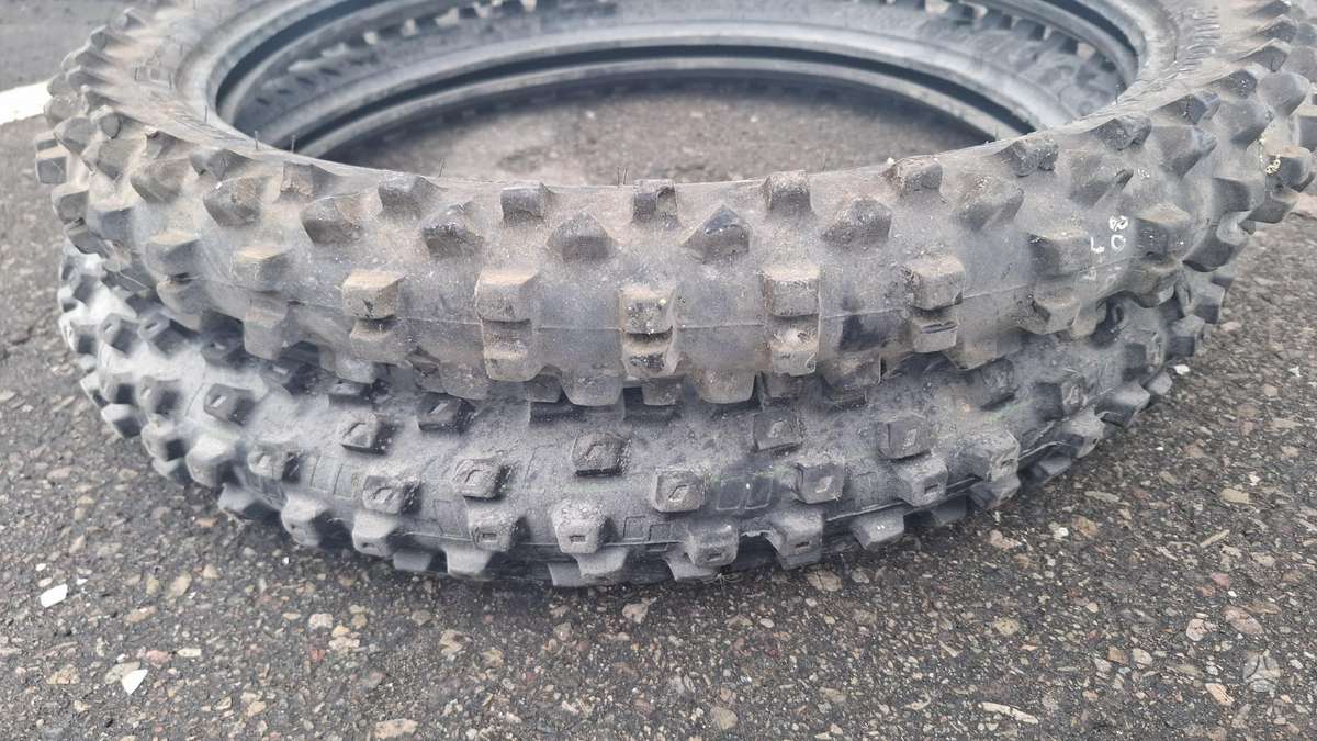 Michelin, всесезонные 120/80 R19