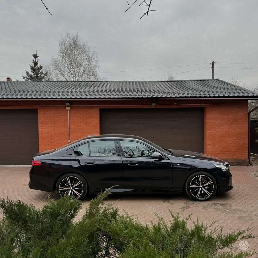 BMW 540, 3.0 l., Седан