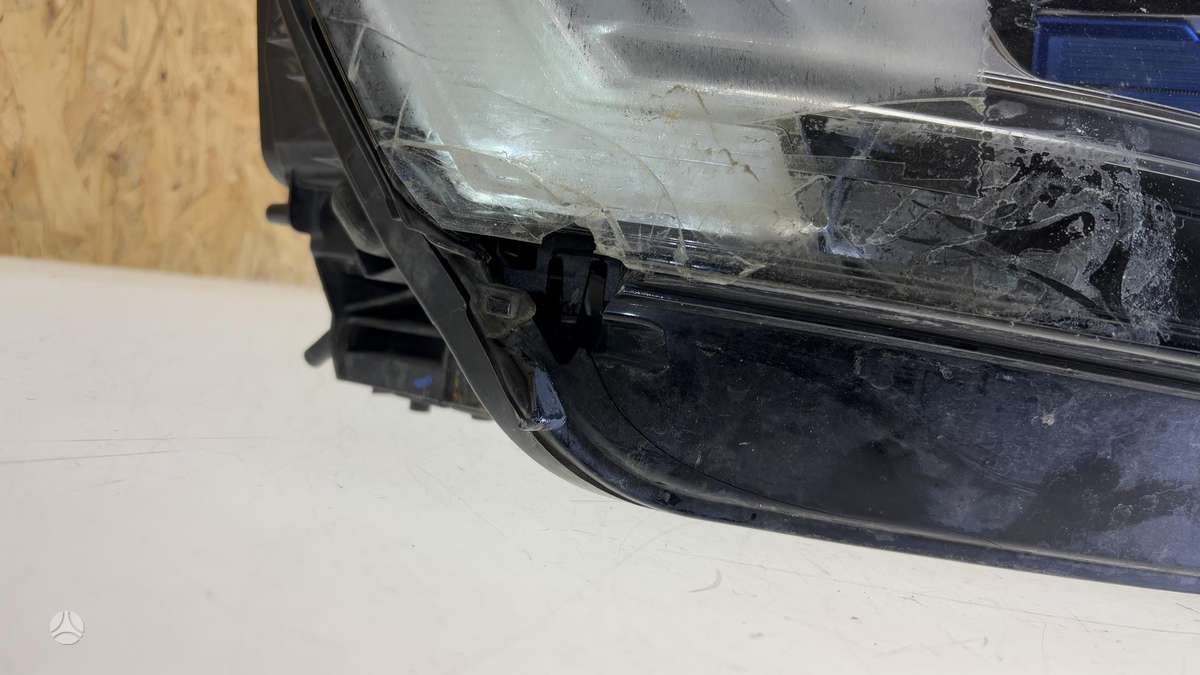 Audi A8, 4N0941086, Cen24165
