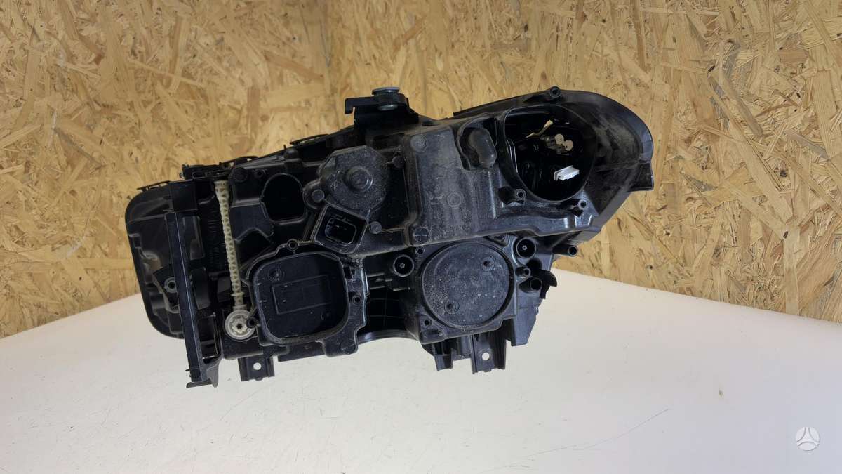 BMW 5 serija, 5A388C8, Cen24172