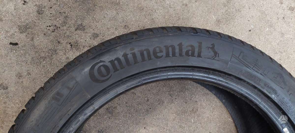 Continental, всесезонные 245/45 R18