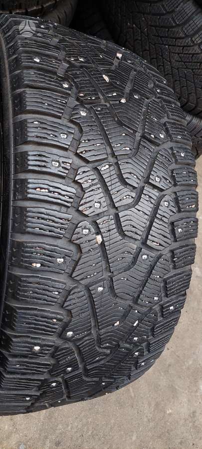 Pirelli, winter 275/40 R20