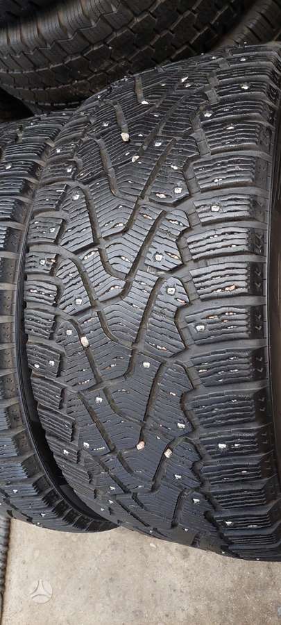 Pirelli, winter 275/40 R20
