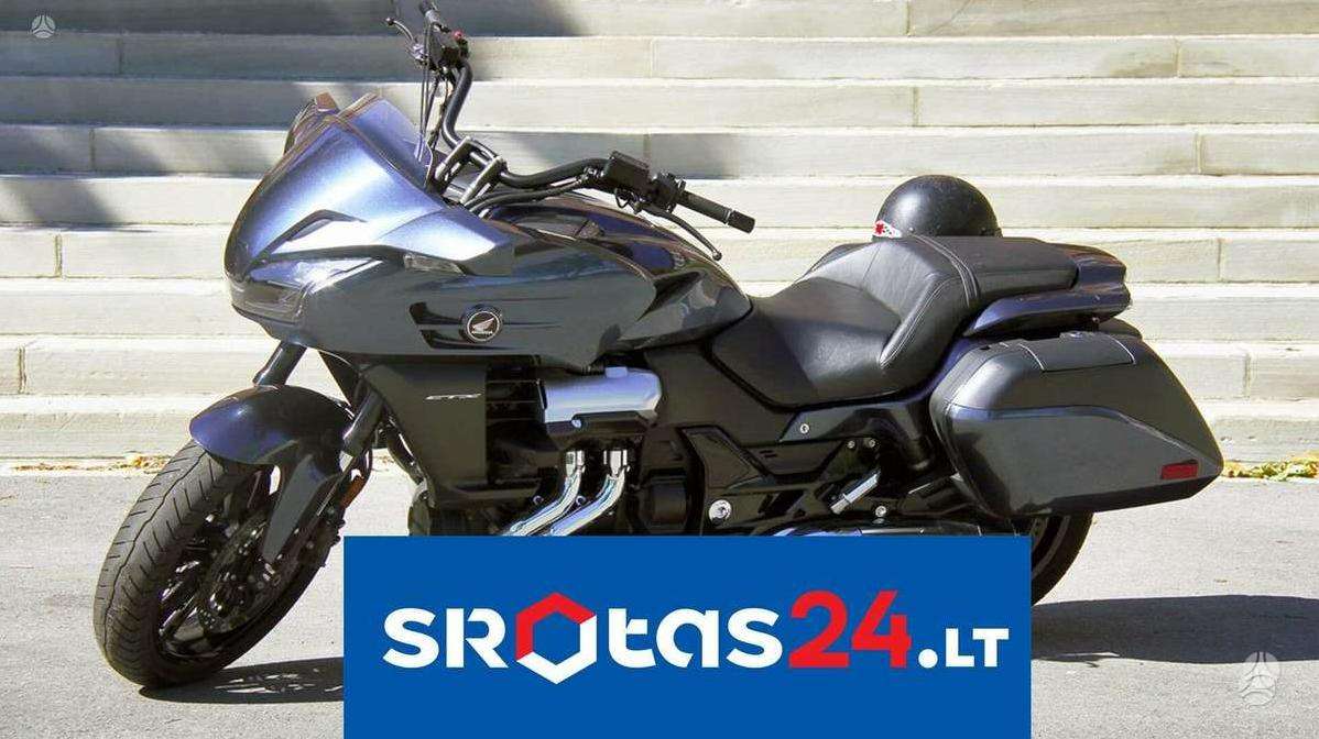 Honda CTX, touring / sport touring