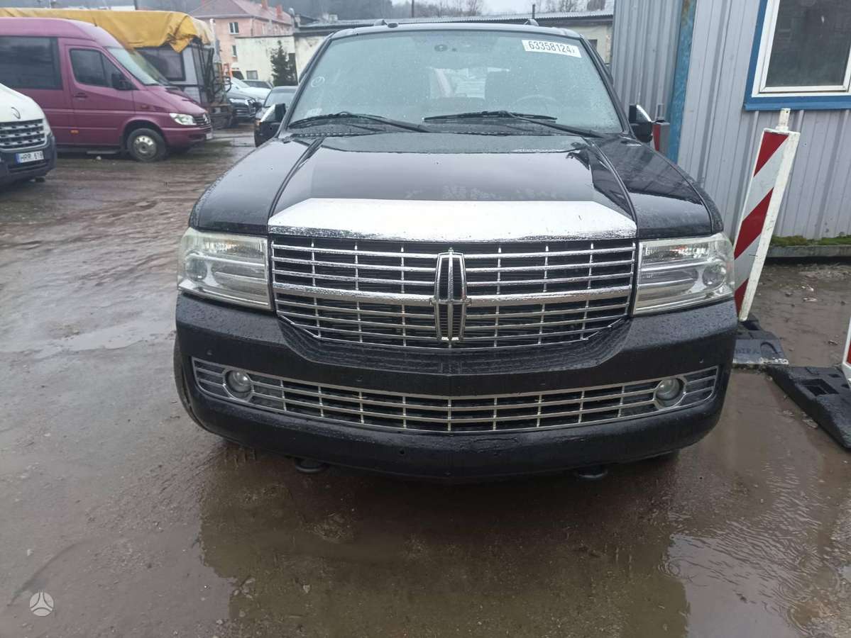 Lincoln Navigator Vin 5lmjj3j51bej01043
