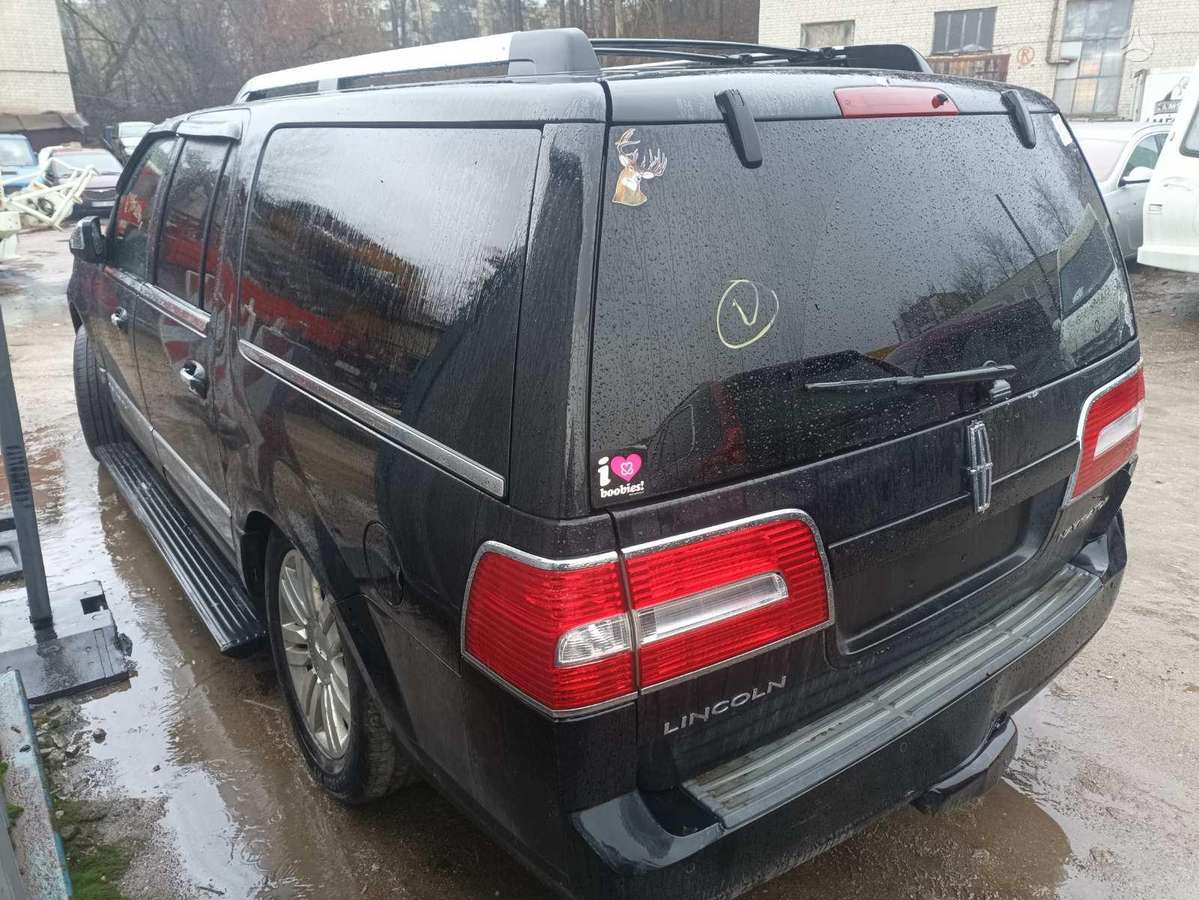 Lincoln Navigator Vin 5lmjj3j51bej01043