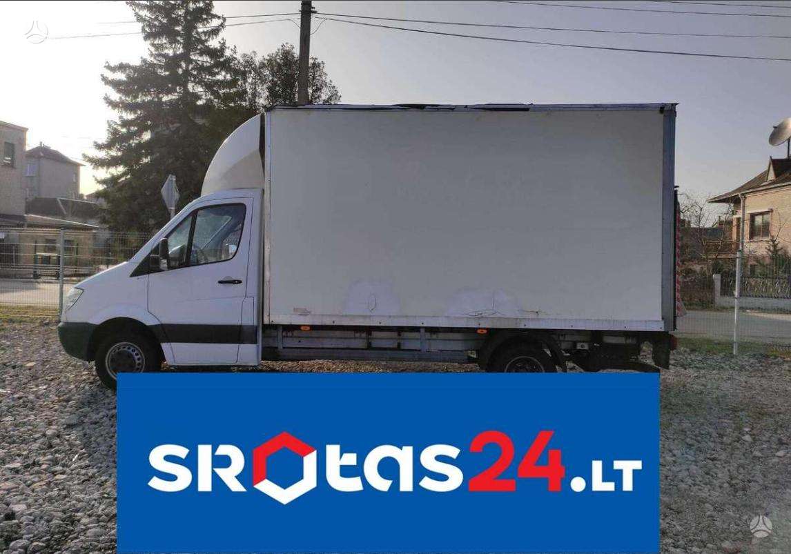 Mercedes-Benz Sprinter, preču