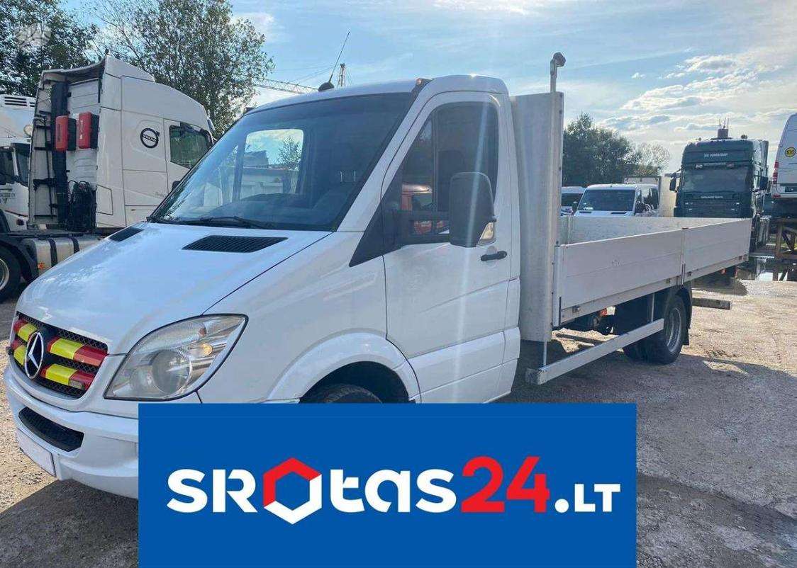 Mercedes-Benz Sprinter, preču
