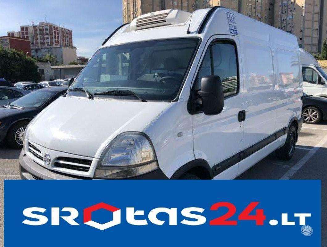 Nissan Interstar, preču