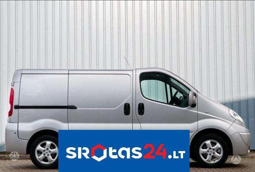 Renault Trafic, krovininiai mikroautobusai