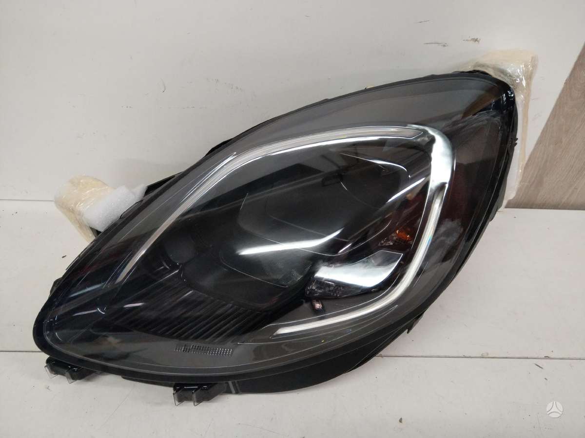 Ford Puma kėbulo dalys