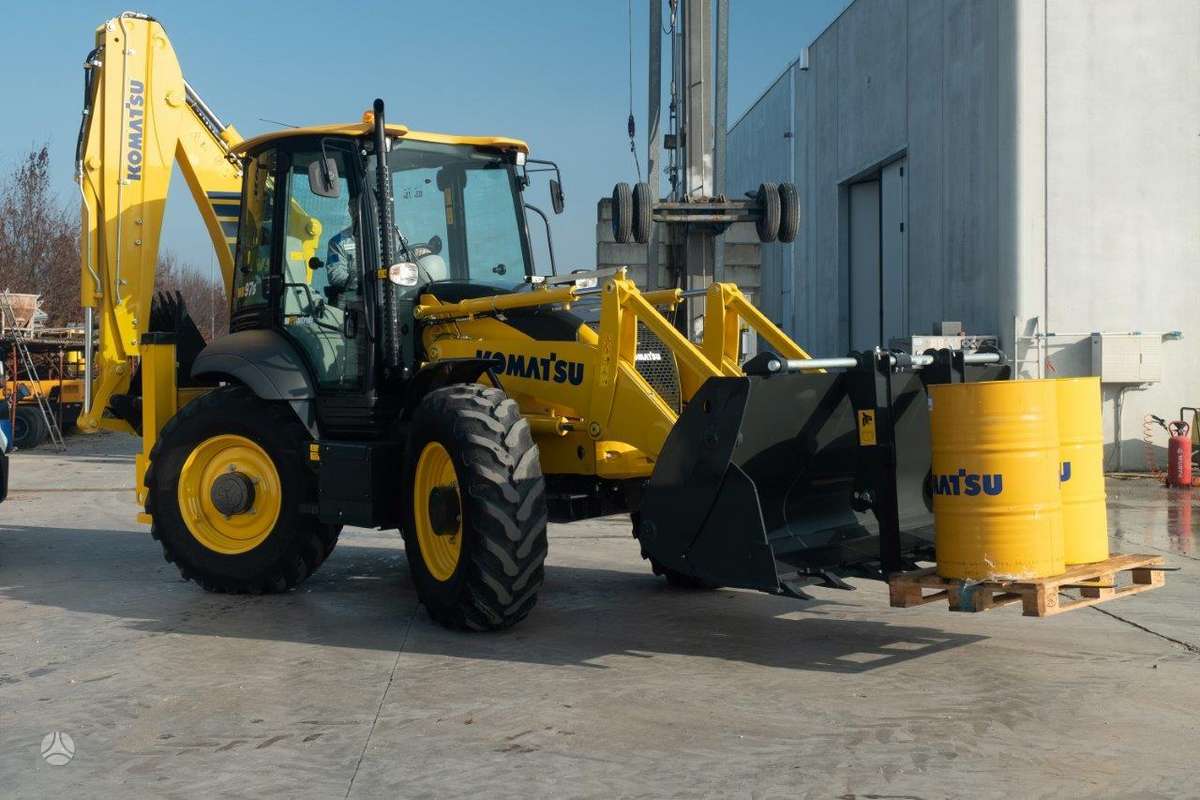 Komatsu WB93S-8EO, excavator loader