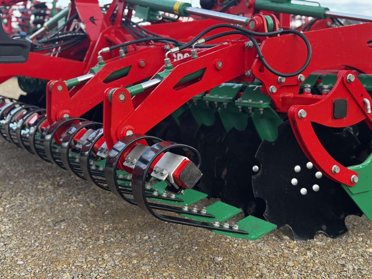 AGRO-MASZ BT Cut 40, žemės dirbimo / ruošimo technika