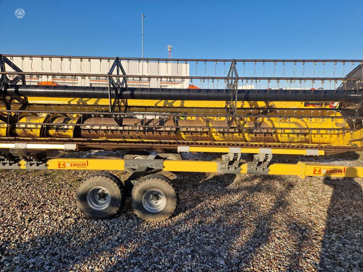 New Holland CX 8.85, комбайны