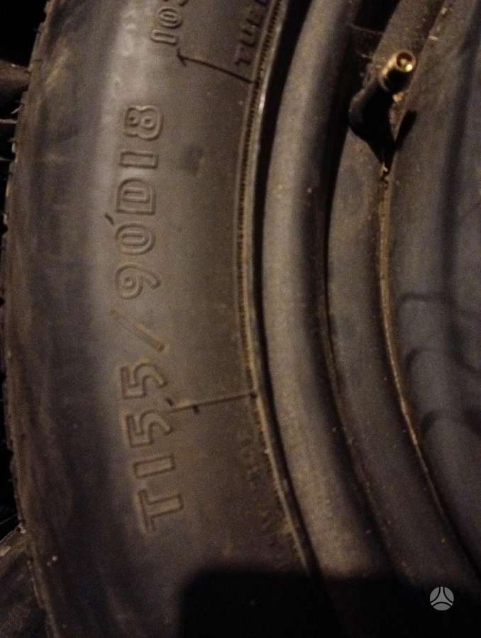 Chrysler, plieniniai štampuoti, R18