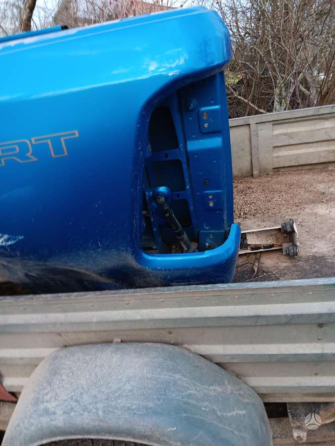 Dodge Ram body parts