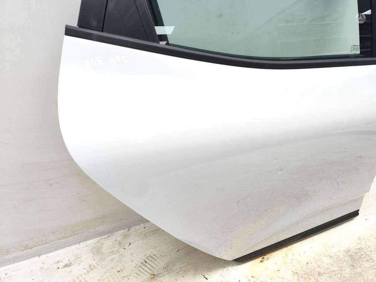 Renault Clio durvis