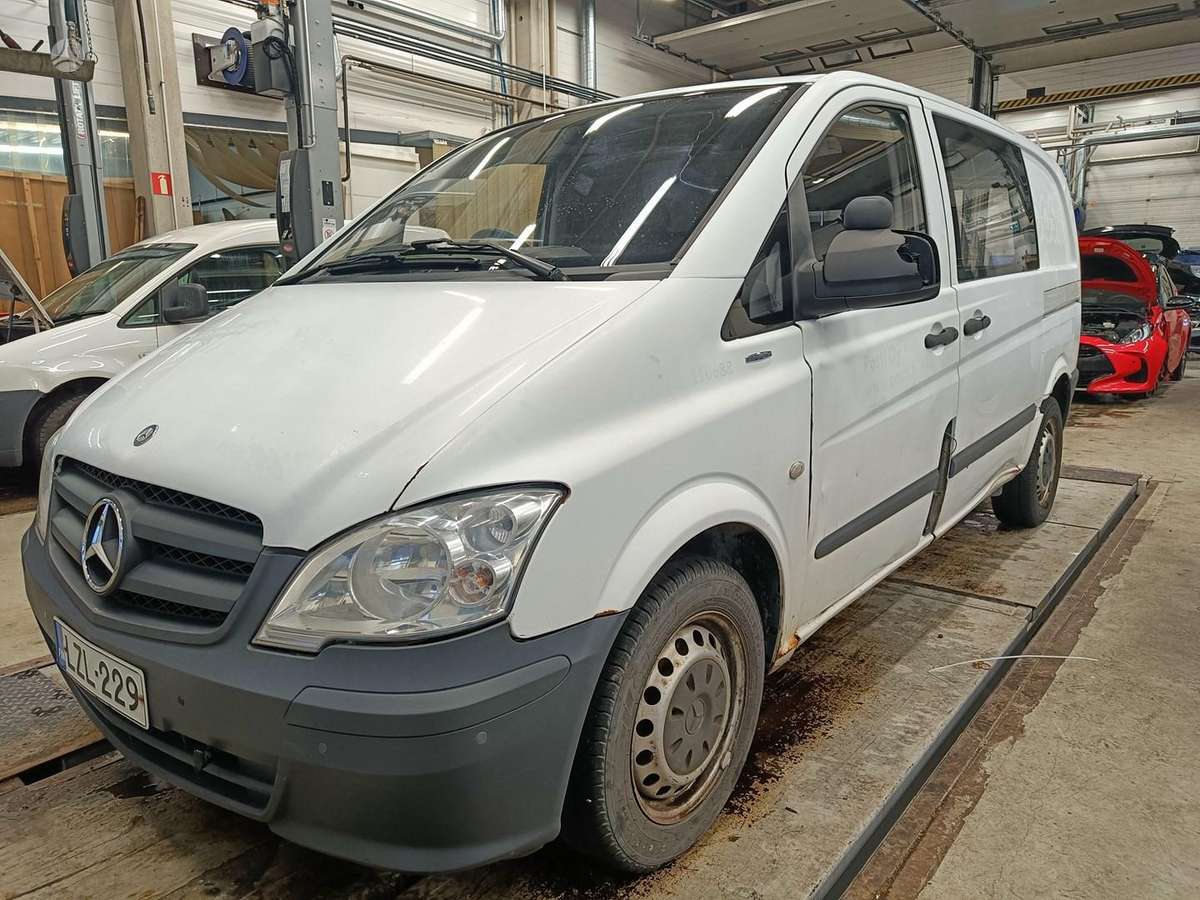 Mercedes-Benz Vito, passenger vans