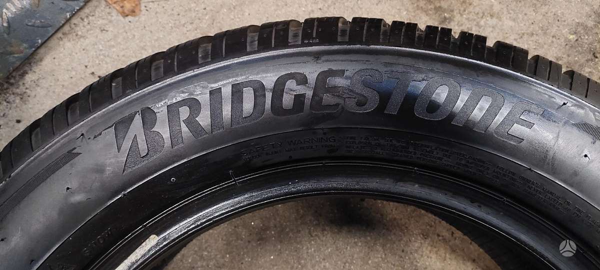 Bridgestone, winter 215/65 R17