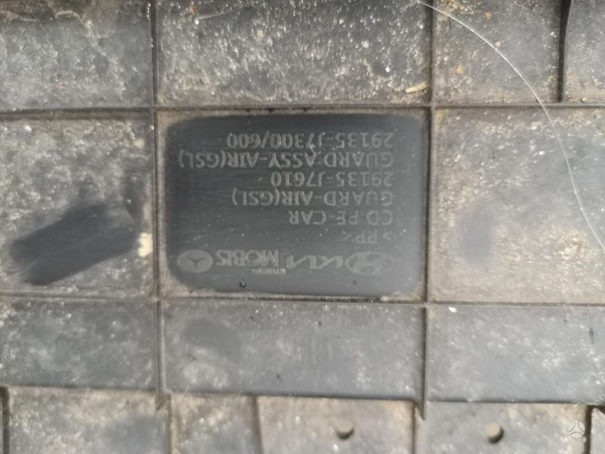 Kia Ceed apdailos grotelės