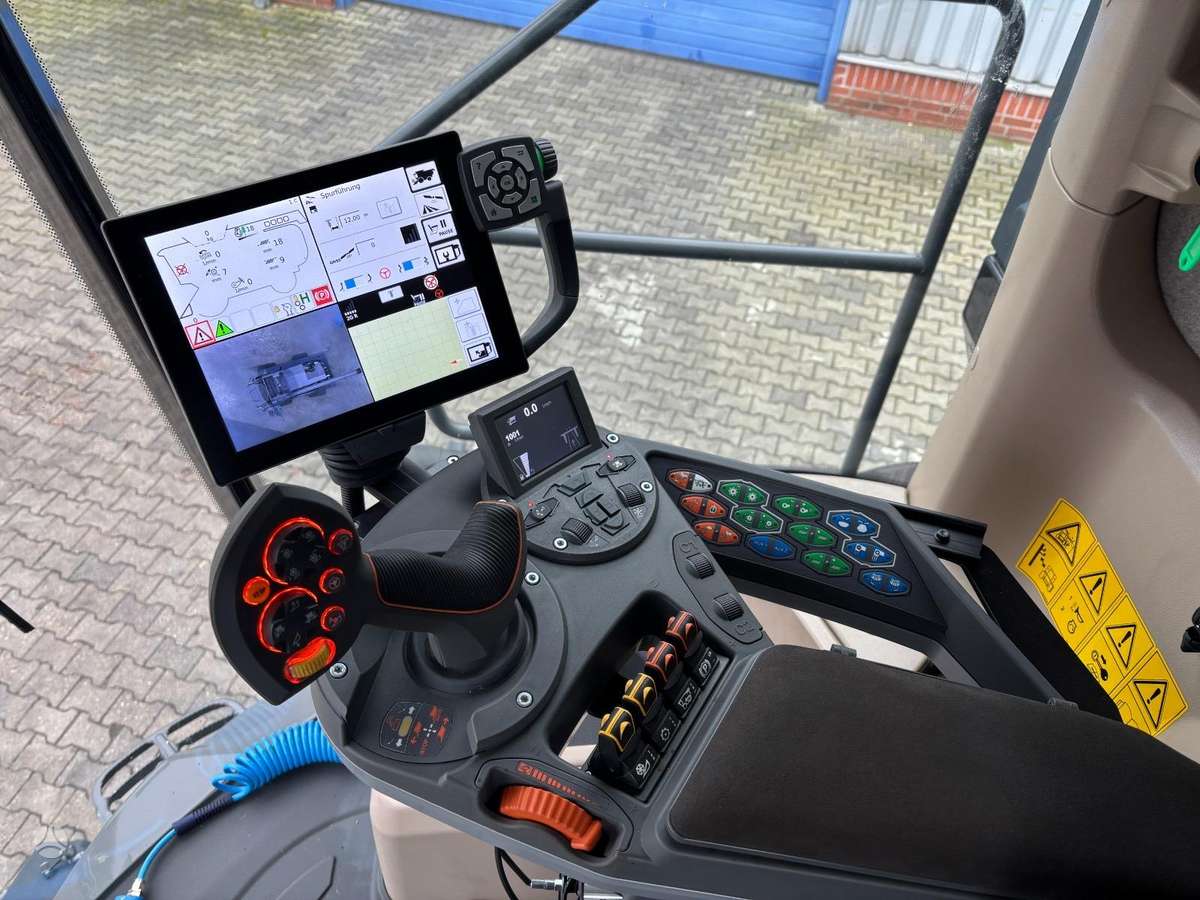 Fendt IDEAL 9T, kombainai